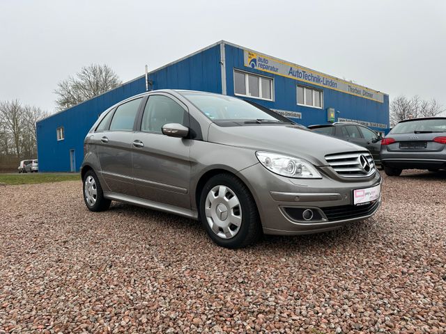 Mercedes-Benz B 200 B -Klasse B 200+AUTOMATIK+Sitzh+PDC+Bi-Xen