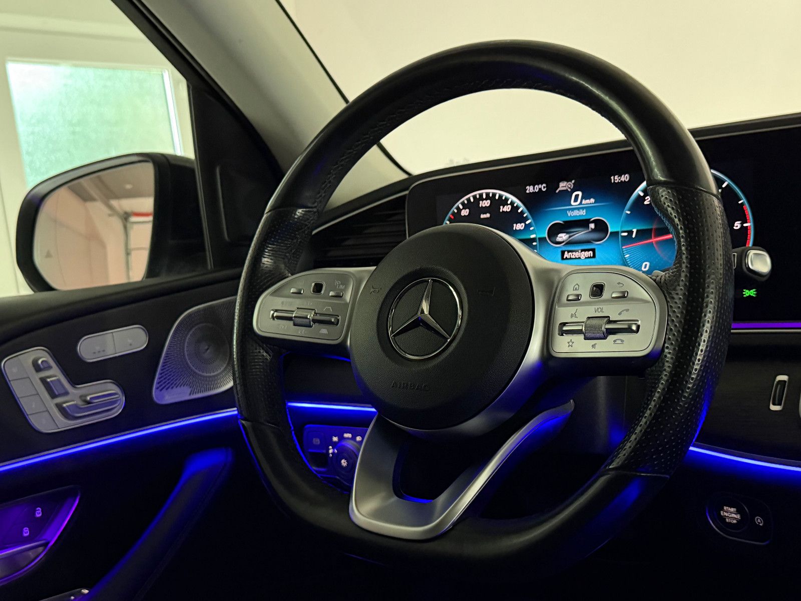 Fahrzeugabbildung Mercedes-Benz GLE 400 d 4Matic AMG-LINE/DISTRONIC+/AHK/7-SITZE
