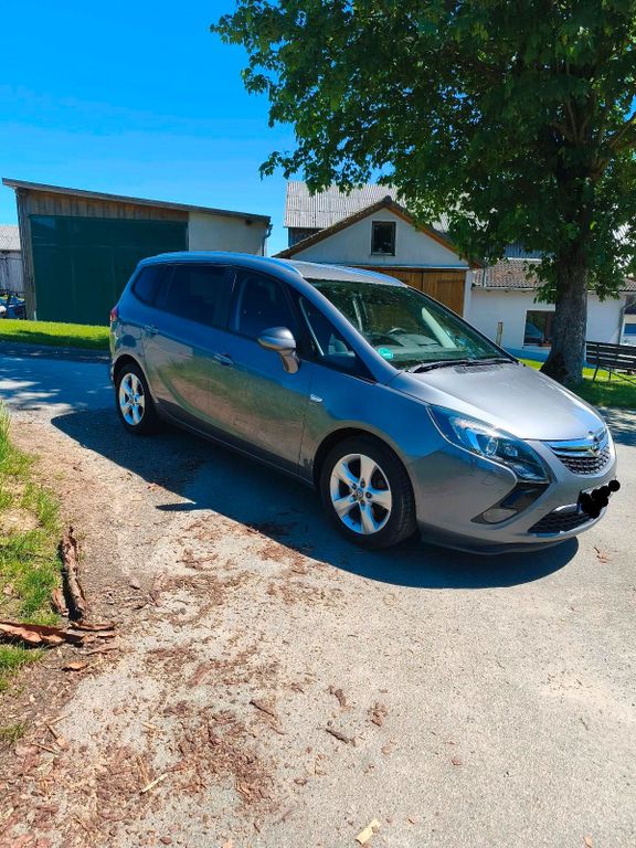 Image of Opel Zafira Tourer