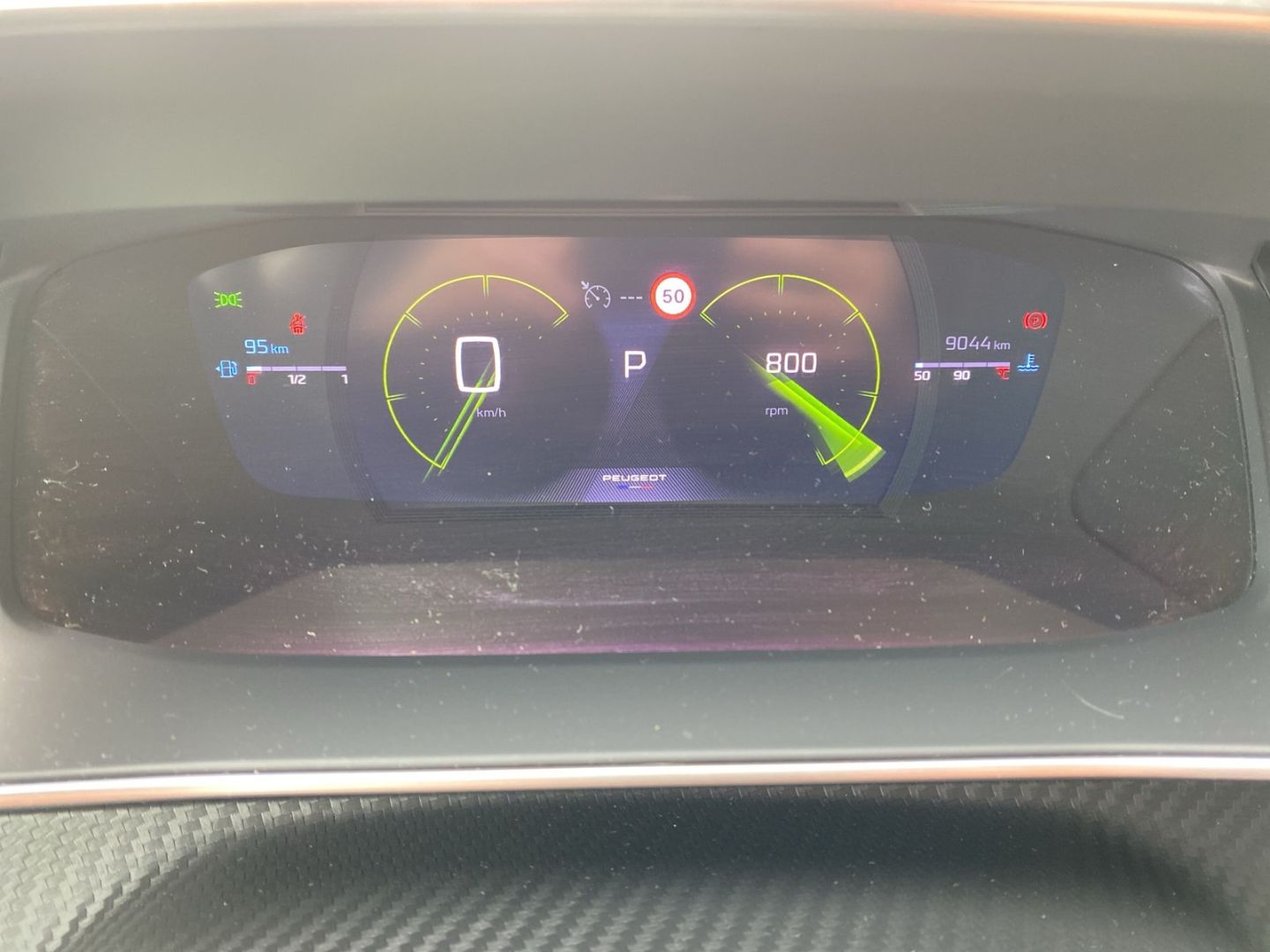 Fahrzeugabbildung Peugeot 2008 Hybrid 136 GT Navigation ACC Rückfahrk. DAB