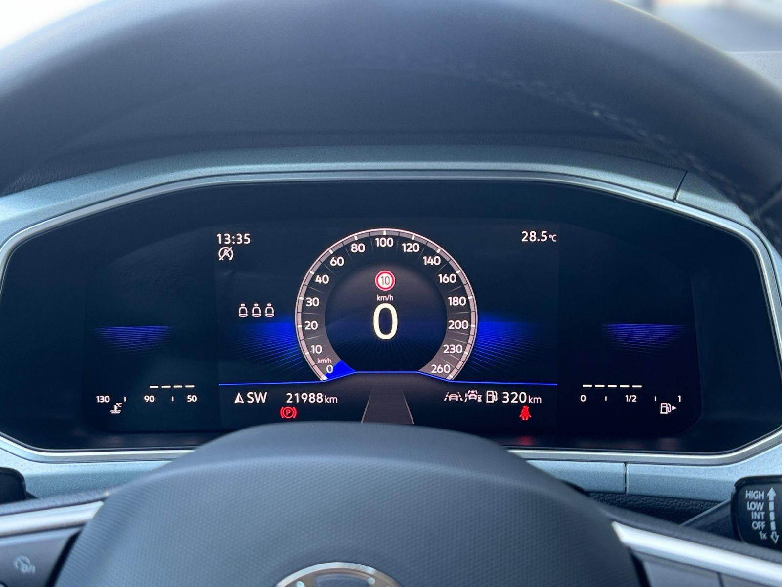 Volkswagen T-Roc - Bild 11