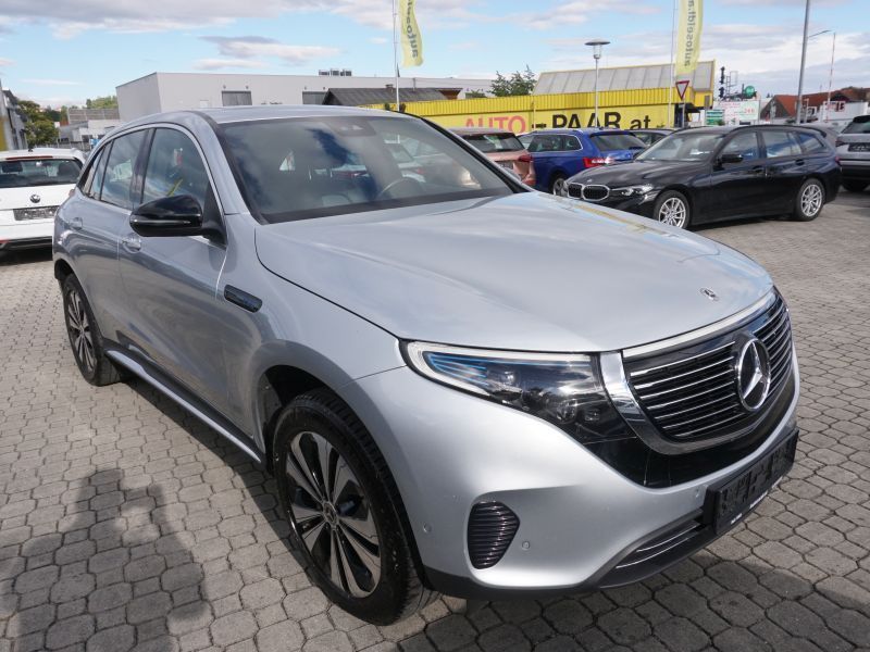 Mercedes-Benz EQC 400 4MATIC *LED+NAVI+19"ALU* imagem 3