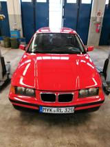 BMW E36 320i - BMW 320: Kombi, E36 320i