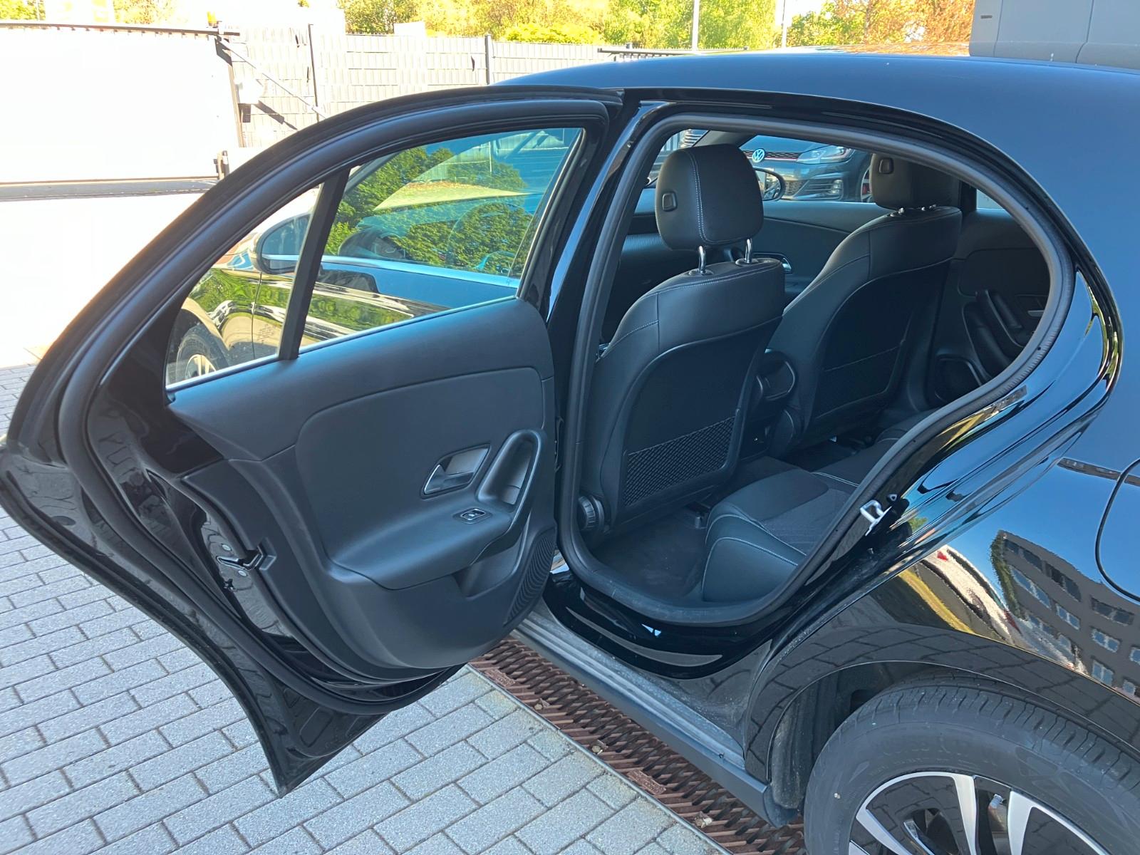 Mercedes-Benz A 250 e