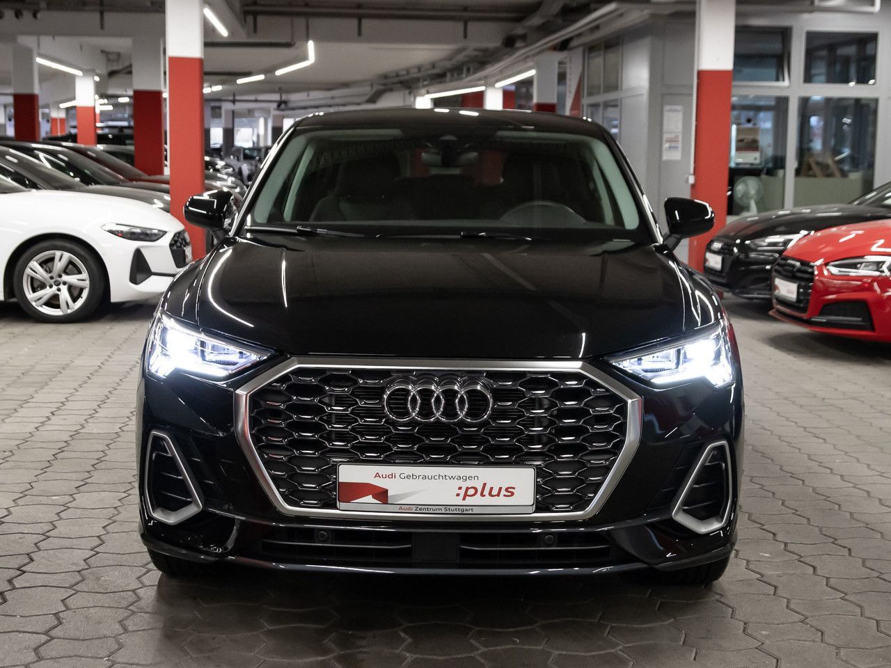 Audi Q3 - Bild 12
