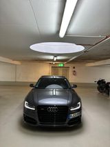 Audi S8 4.0 TFSI plus tiptronic quattro - - Audi S8: Plus