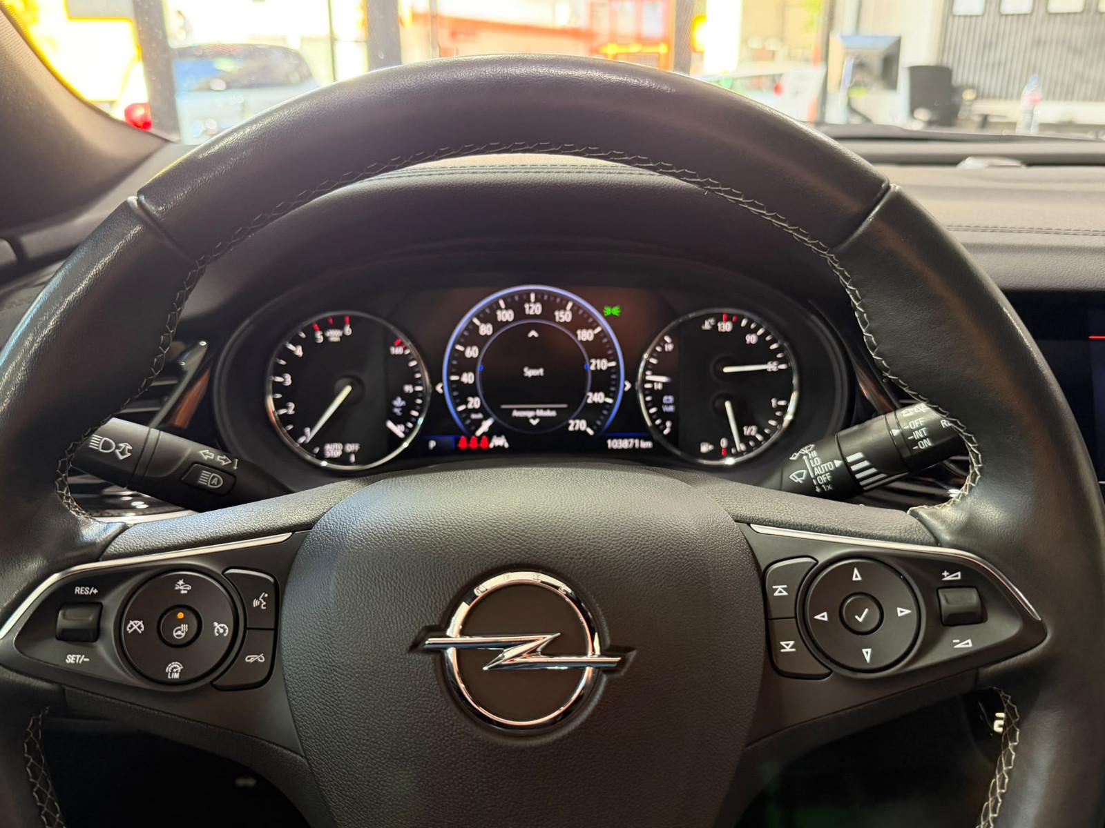 Opel Insignia 2,0 CDTI *Elegance*Keyl*HUD*Navi*Autom.