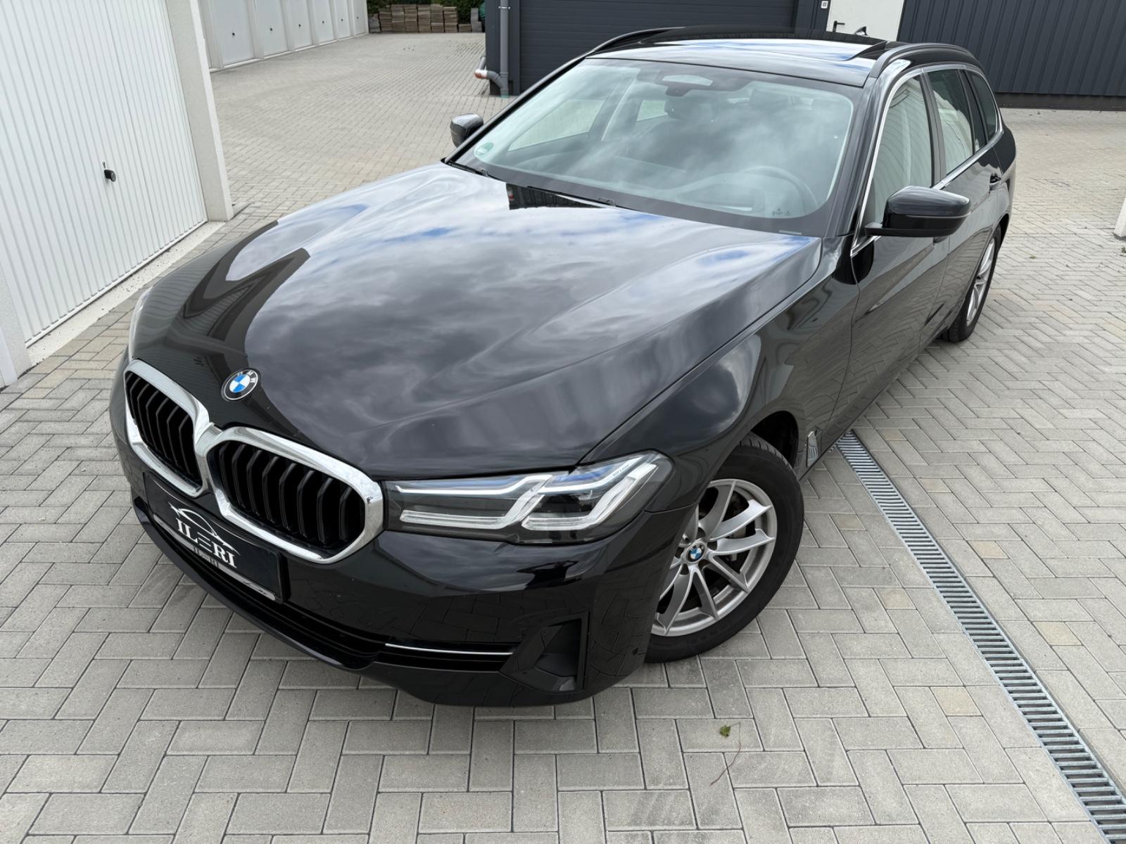 BMW 530 i Touring xDrive*AHK*PANORAMA*AMBIENTE*KAMER