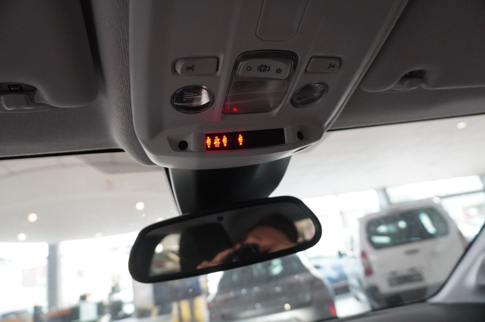 Fahrzeugabbildung Opel Corsa F 1.2T EDITION AT NAVI/LED/SPORT/TEMP/DAB+