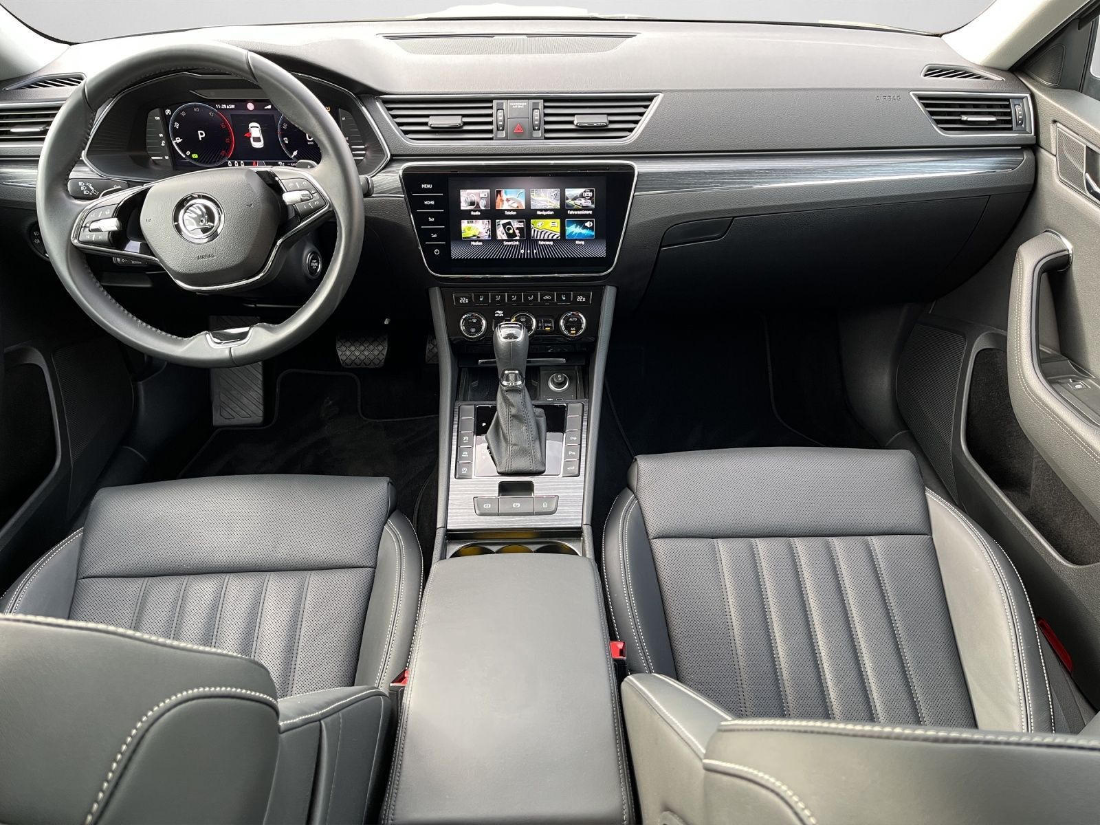 Skoda Superb - Bild 3