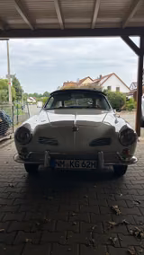 Volkswagen Karmann Ghia - weiße Volkswagen Karmann Ghia