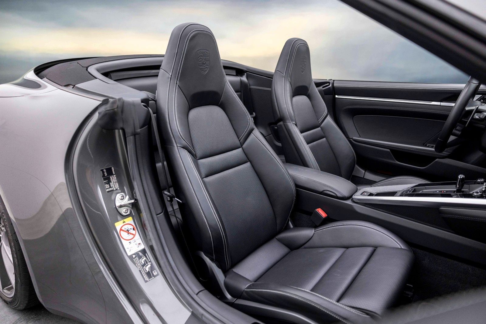 Porsche 911-992 CARRERA 4S CABRIO SPORTDESIGN imagem 3