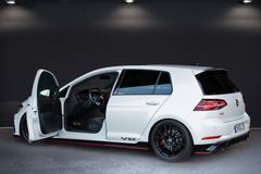 VW Golf VII GTI TCR DSG O.Z. KW Gewinde APR Auspuff