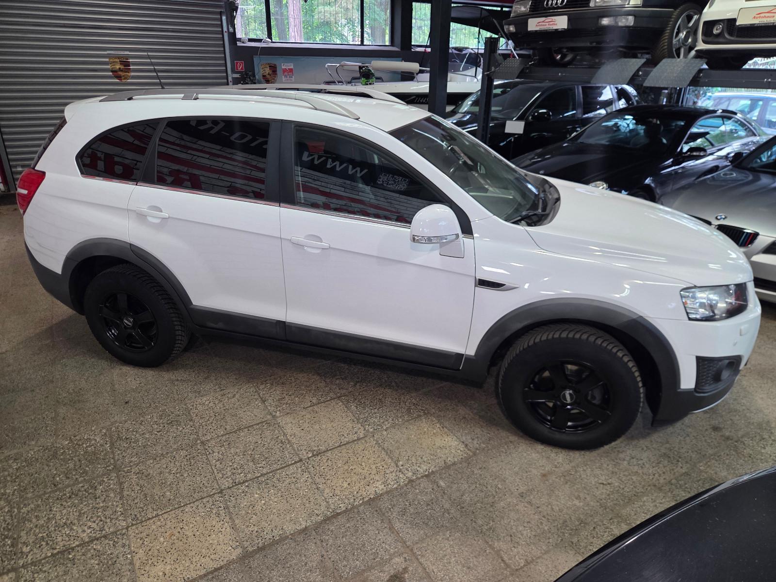 Chevrolet Captiva 2.4 LT+ 4WD 7-Sitzer *Tüv & Service NEU*