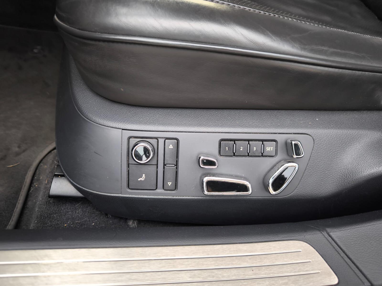 Volkswagen Phaeton 3.0 V6 TDI 4MOTION Kühlschrank Tausch mö