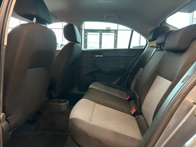 MYAUTOCENTER – Gebraucht- und Jahreswagen mit Werkstattservice in Pfaffenhofen Seat Toledo Reference *1. Hand*Klima*Radio*CD-Player*