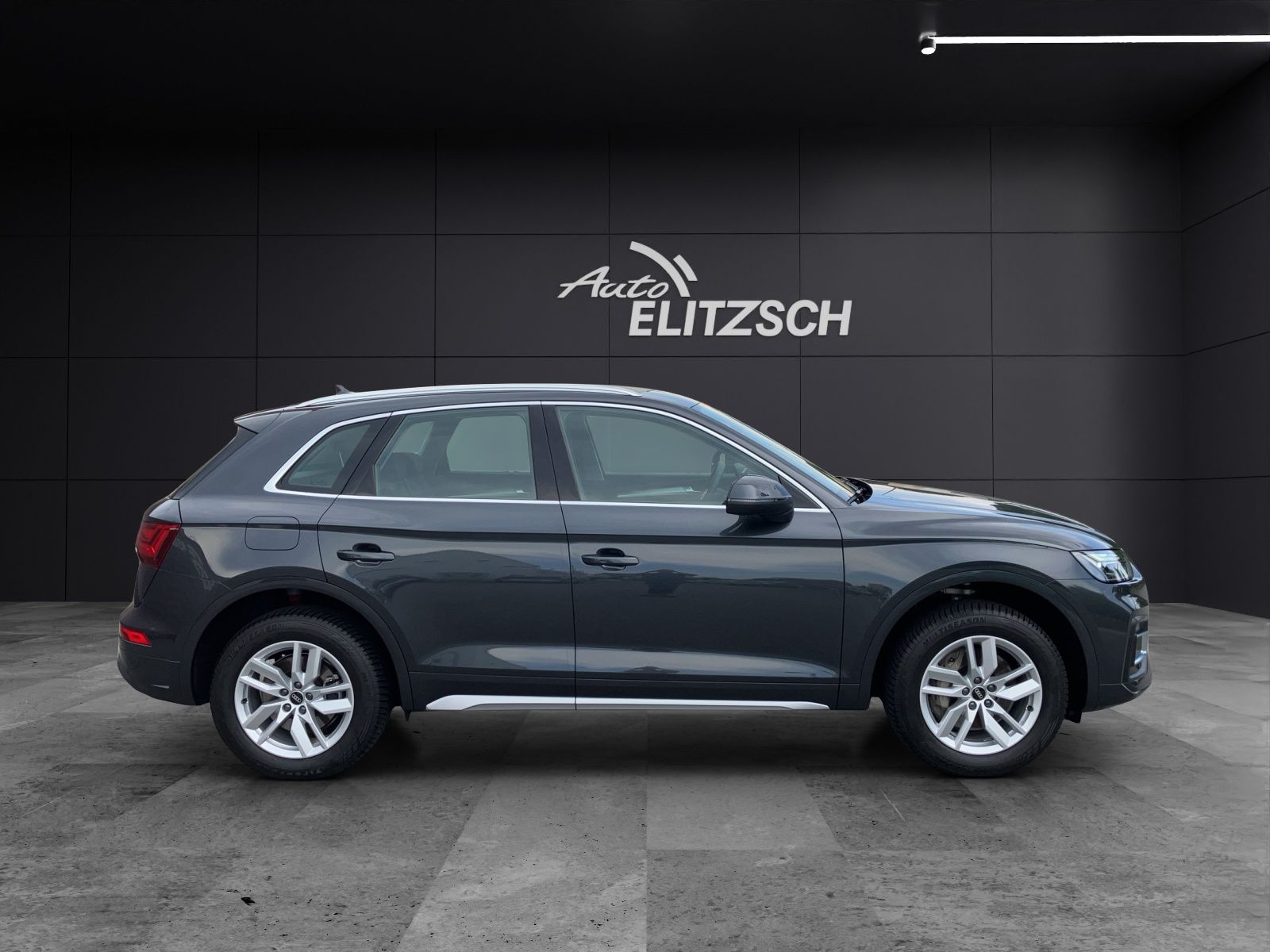 Fahrzeugabbildung Audi Q5 50 TFSI e quattro S-tronic LED ACC NAVI AVC