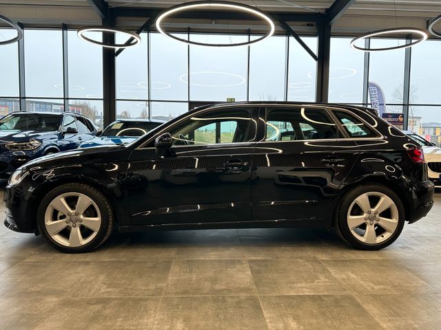 Audi A3 Sportback ambition *1. Hand*AHK*Klima*Radio*
