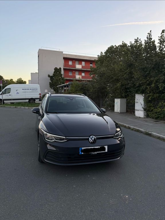 Image of Volkswagen Golf