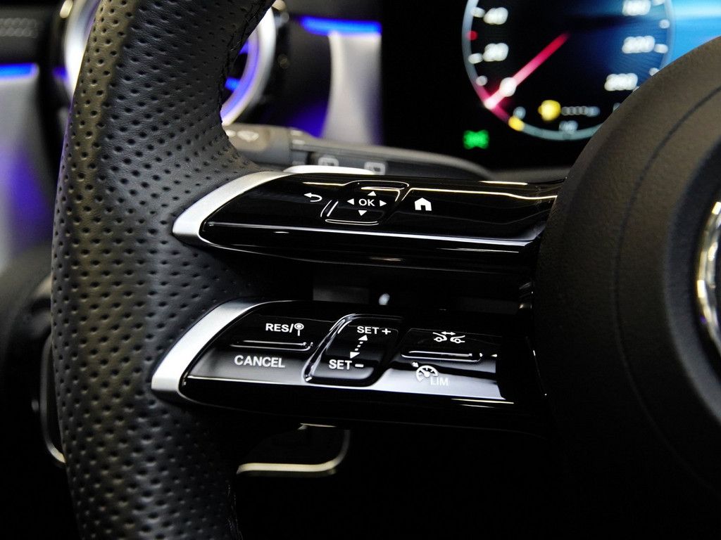 Mercedes-Benz CLA 220 SB d AMG Sport Special Edition NIGHT ACC foto 19