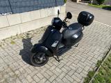 Vespa GTS 300 Super Notte HPE - VESPA MOTORRAD
