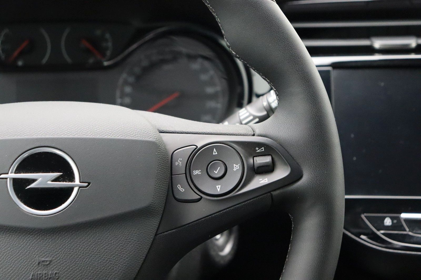 Fahrzeugabbildung Opel Corsa 1.2 F Basis