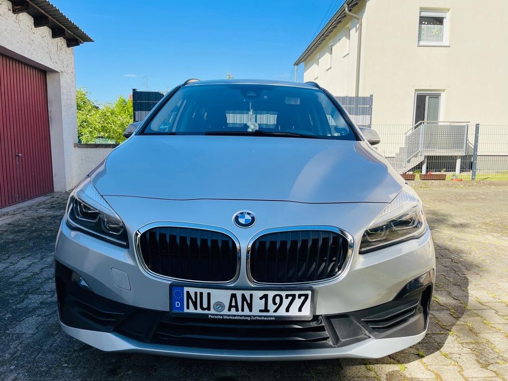 Image of BMW 218