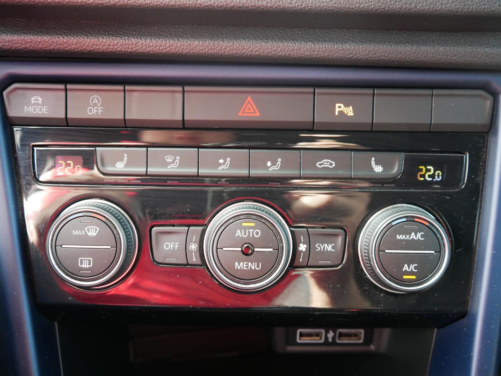 Volkswagen T-Roc 1.5 United Navi Sitzheizung AHK DAB PDC, миниатюра 19