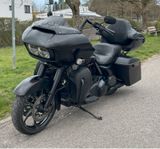 Harley-Davidson Road Glide Ultra 103 mit Jakyll&Hyde  - HARLEY-DAVIDSON SCHWARZ