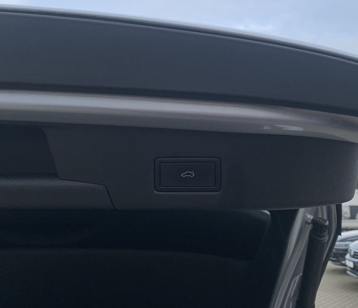 Fahrzeugabbildung Volkswagen ID.4 Pro Performance 150kW*Tech*Pano*LED-Matrix*