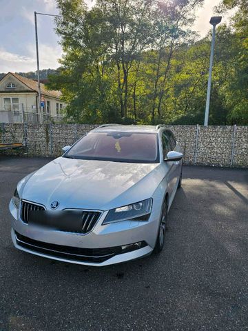 Skoda Superb L&K