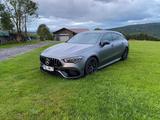 Mercedes-Benz CLA 45 AMG Shooting Brake Mercedes-AMG CLA 4... - graue Mercedes-Benz CLA 45 AMG Shooting Brake