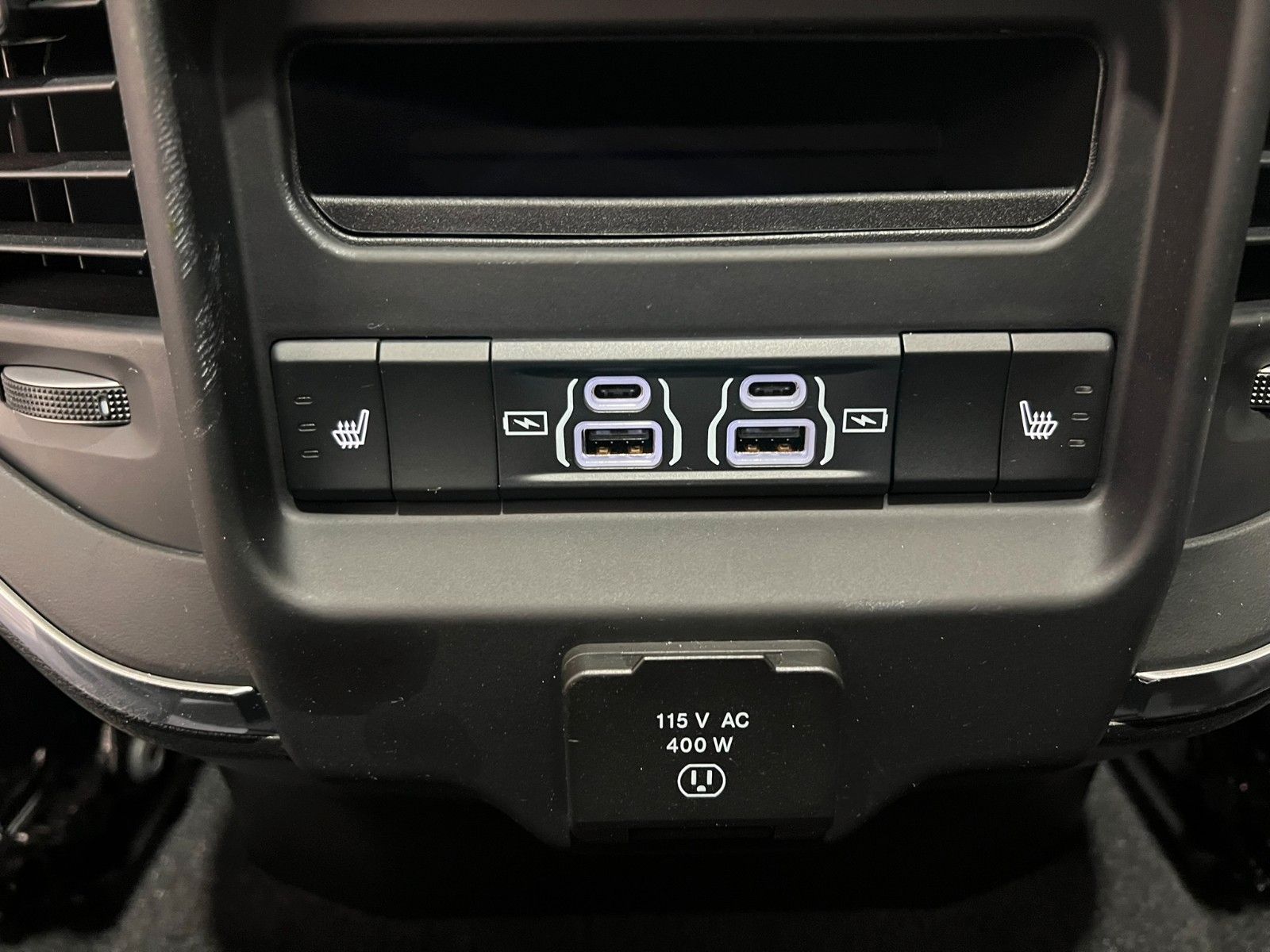 Fahrzeugabbildung Dodge RAM 1500 Laramie Sport 3.0L RTR Umbau