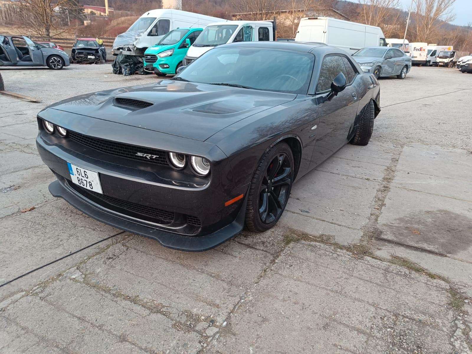 Dodge CHALLENGER 5,7 HEMI