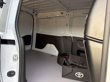 Toyota Proace City - 8