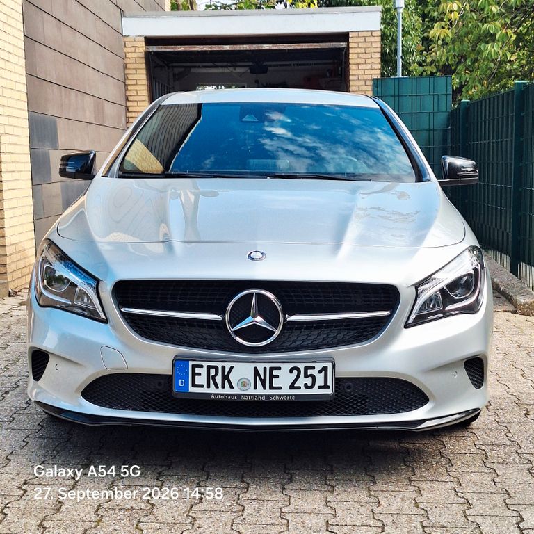 Image of Mercedes-Benz CLA 180 Shooting Brake