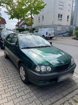 Toyota Avensis NEUE TÜF +AU - gebrauchte Toyota Avensis aus dem Jahr 1998