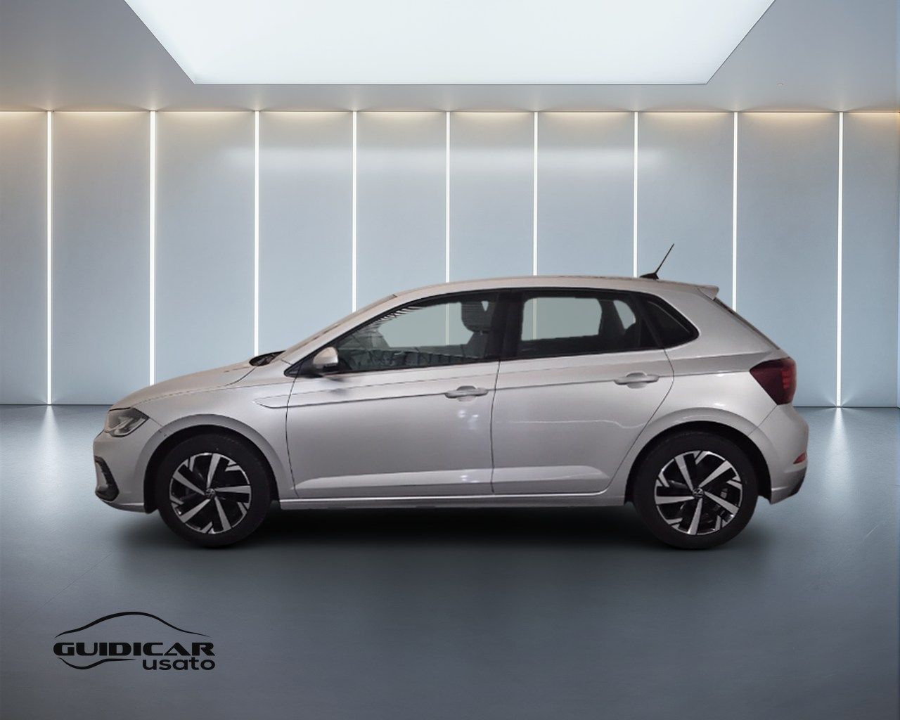 Volkswagen VOLKSWAGEN Polo VI 2022 - Polo 1.0 tsi Life 95cv imagem 3