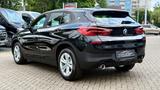 BMW X2 xDrive 18 d Advantage NAVI PDC RCAM M-LENKRAD - BMW X2 in Mönchengladbach