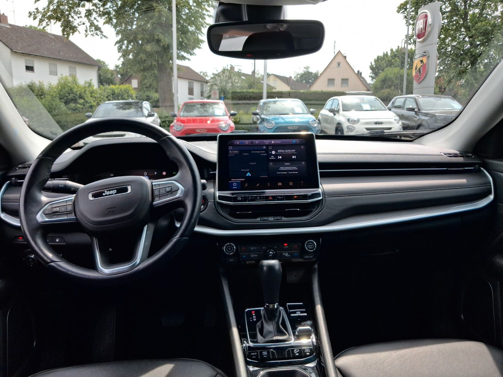 Fahrzeugabbildung Jeep Compass S Plug-In Hybrid 4WD Leder