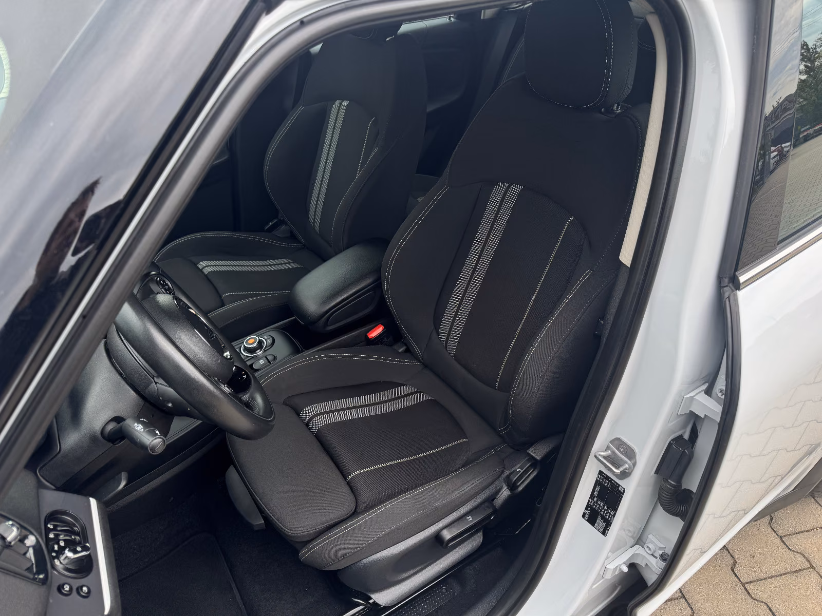 MINI Countryman S Autom.*NAVI*RüKAMERA*