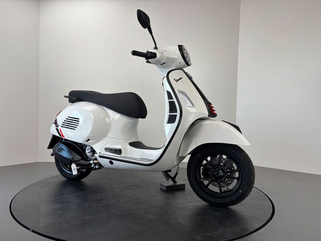 Fahrzeugabbildung Vespa GTS 310 FL SuperSport *NEUFAHRZEUG 2026*