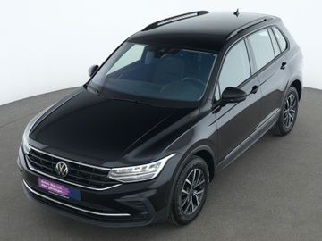 Volkswagen Tiguan - 10