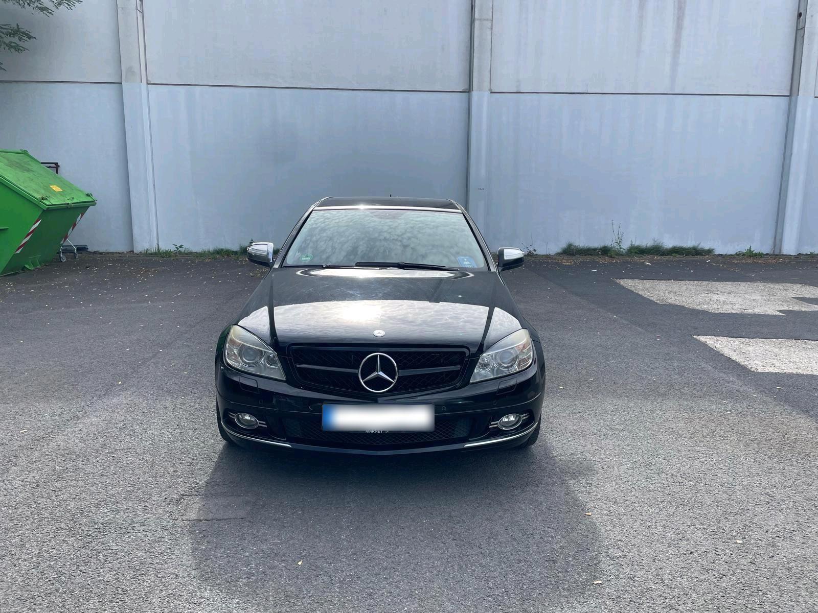 Mercedes-Benz C 180
