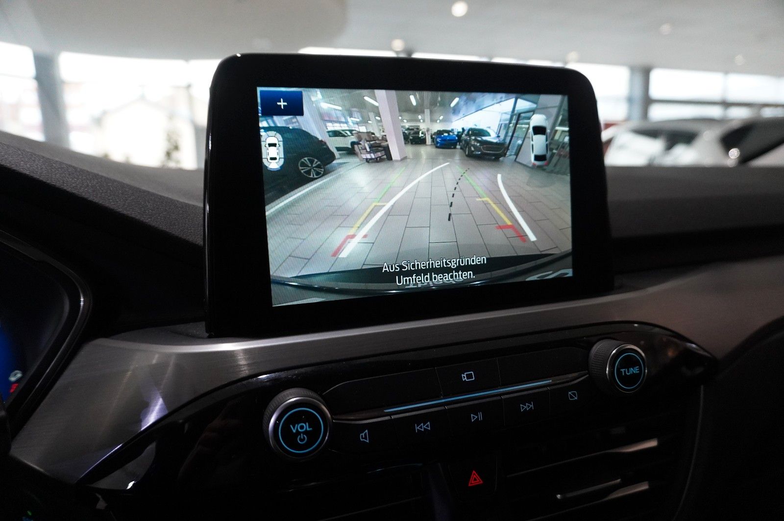 Fahrzeugabbildung Ford Kuga 2.5 HYBRID TITANIUM X 4X4 NAVI/LED/KAMERA