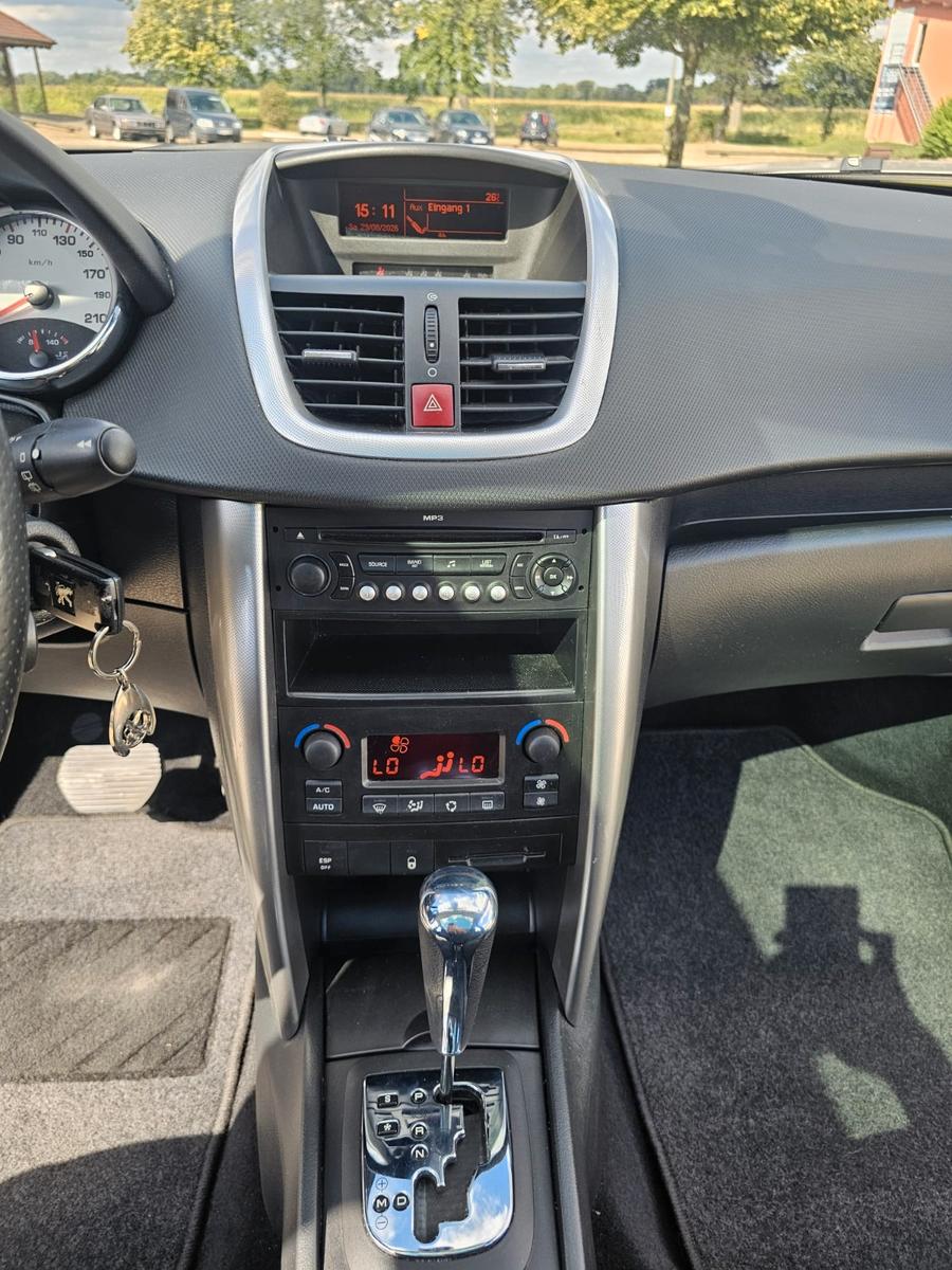 Peugeot 207 2008 — photo 11