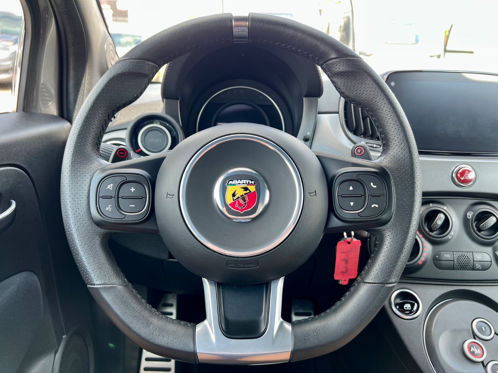 ABARTH 595 KLIMA PDC CARPLAY L+R SENSOR