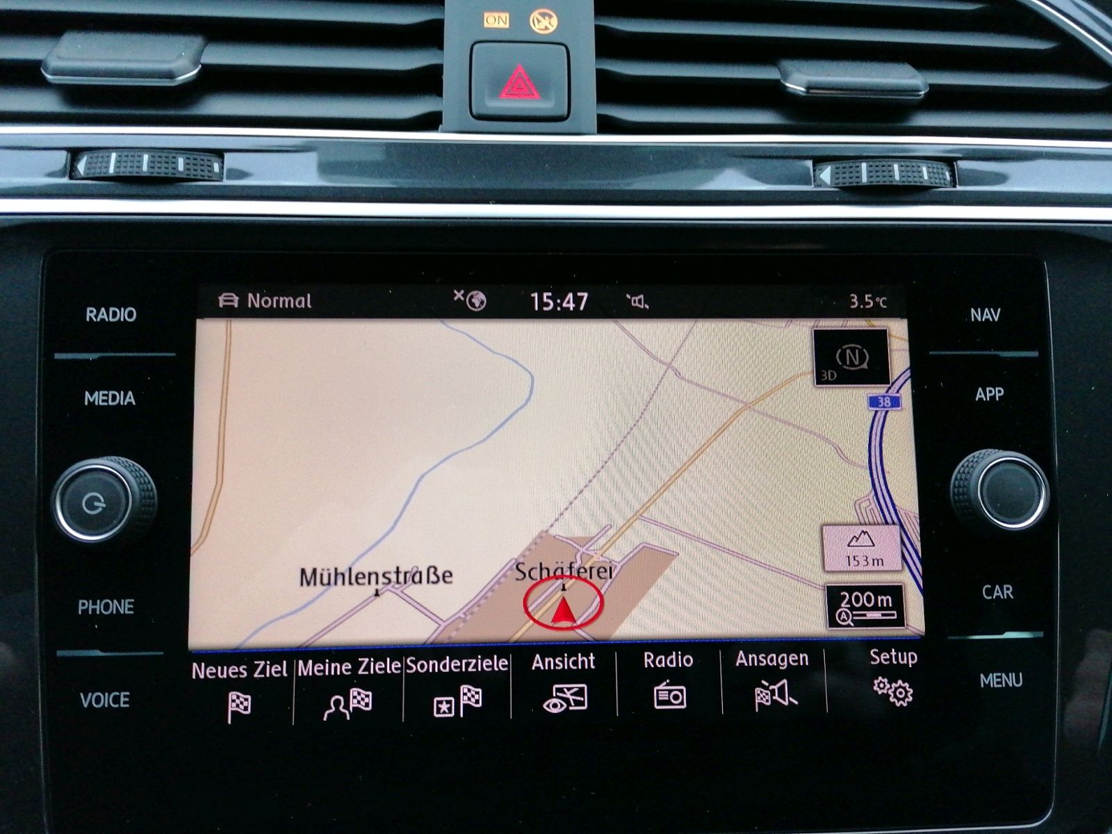 Tiguan 2.0 TDI DSG 4M R line STHZ+KAMERA+HEAD-UP