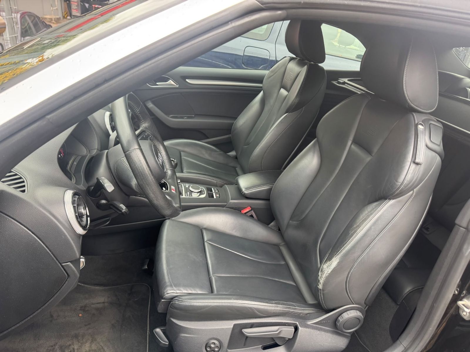 Fahrzeugabbildung Audi A3 Cabriolet quattro S Line Navi+Xenon+LED