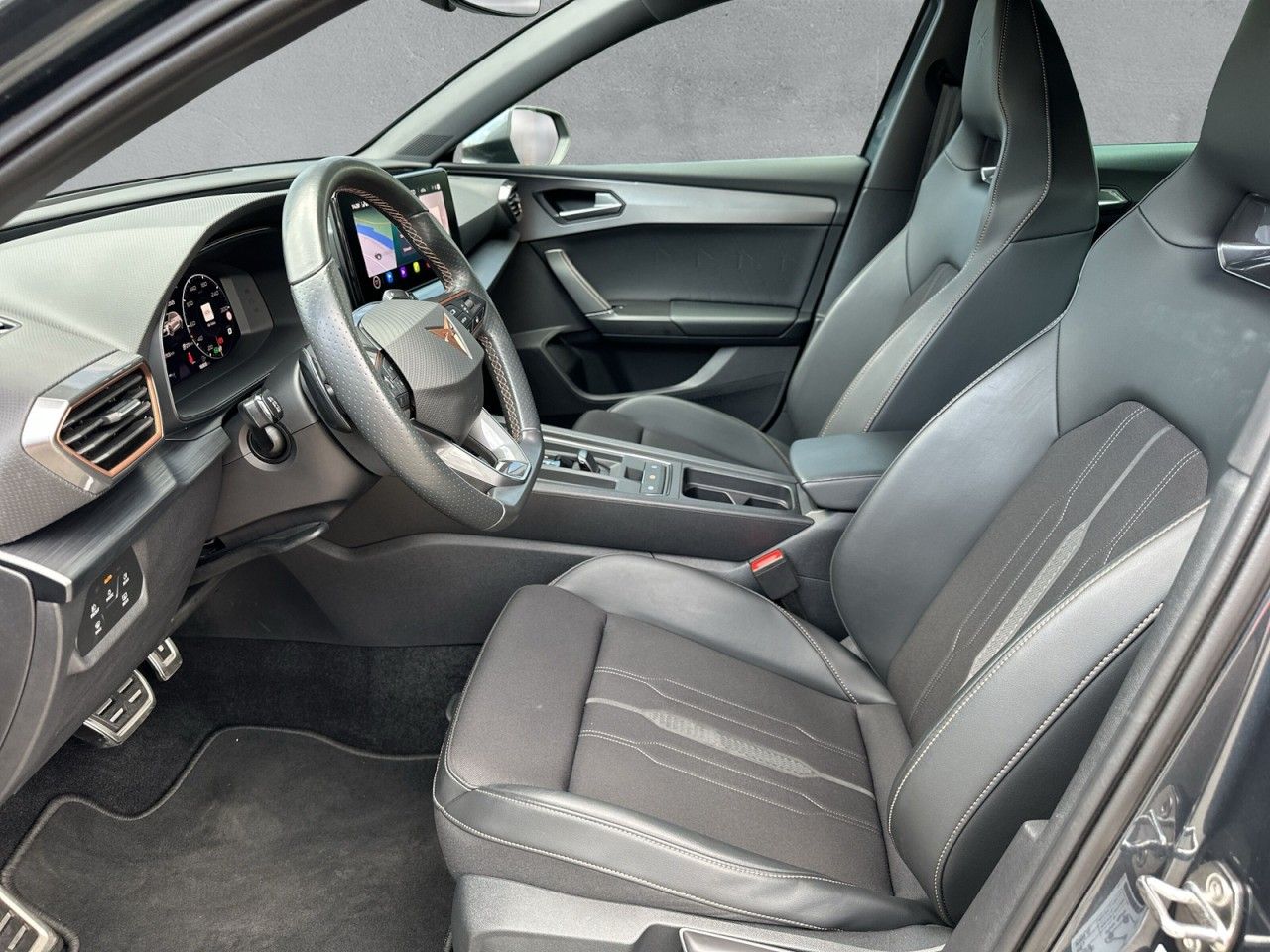 Fahrzeugabbildung CUPRA Leon Sportstourer 1.4 e-Hybrid DSG